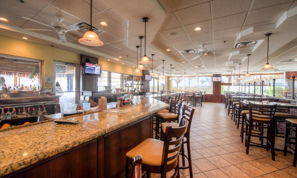 The Island Beach Resort Jensen Beach Esterno foto