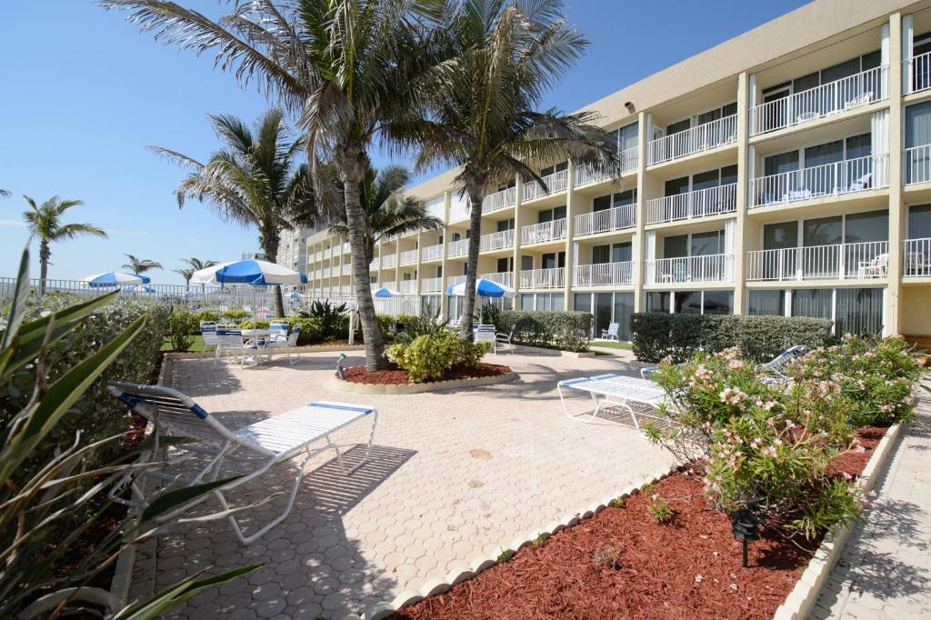 The Island Beach Resort Jensen Beach Esterno foto